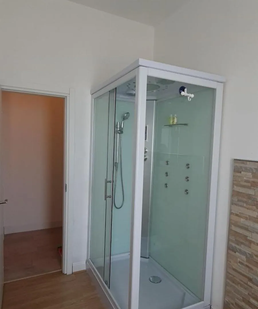 Appartamento Como In Lora